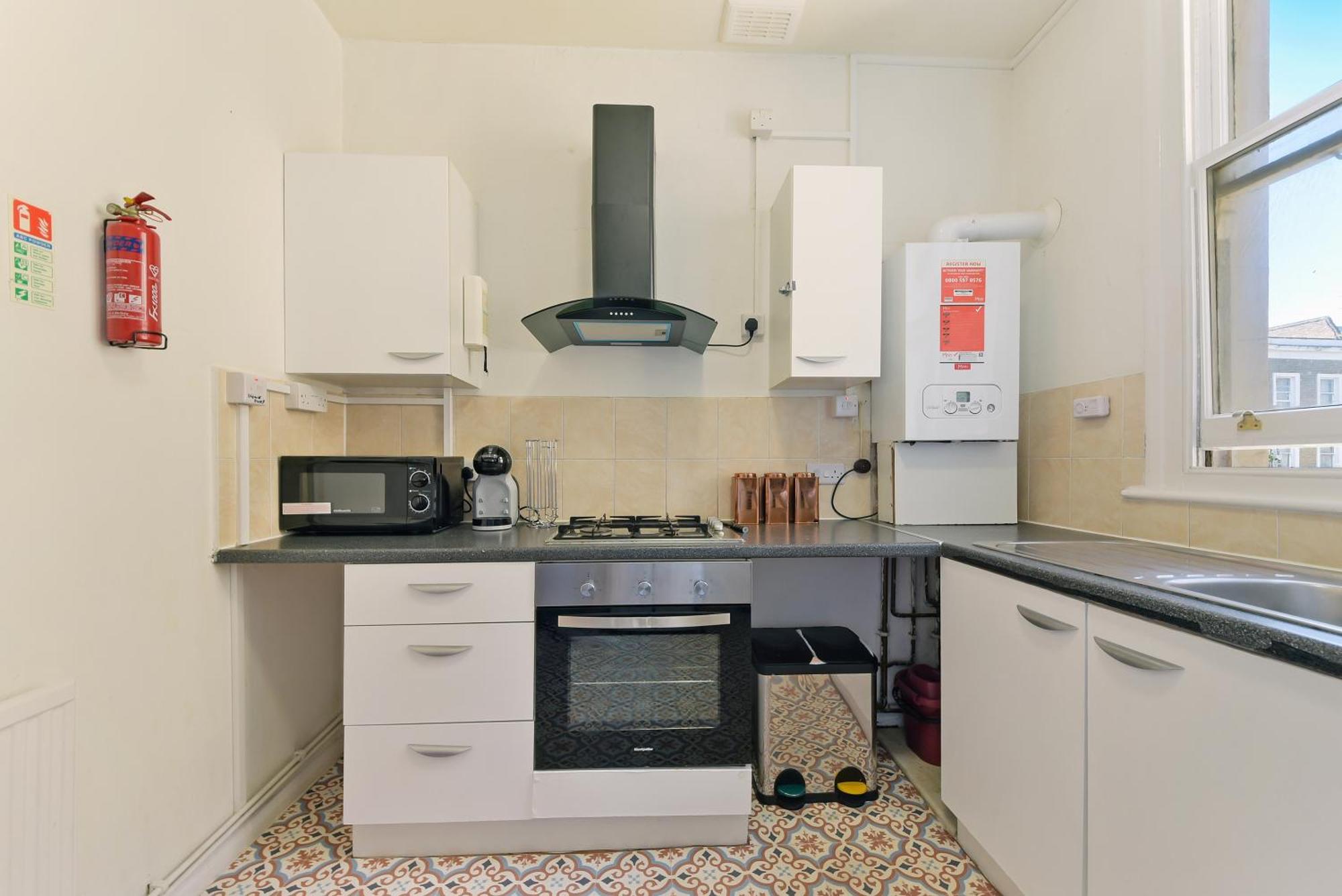 לונדון Spacious Maida Vale 2 Bed Apartment מראה חיצוני תמונה